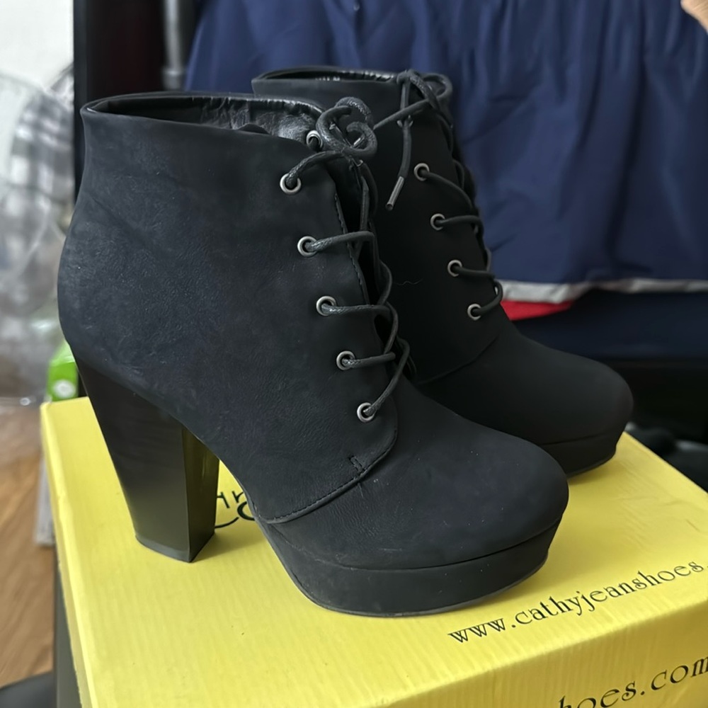 Black heel booties